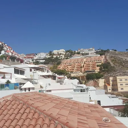2 Bedroom House Las Americas