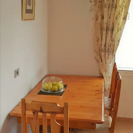 2 Bedroom House Las Americas